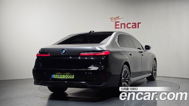 BMW 7-Series 740d xDrive M Sport