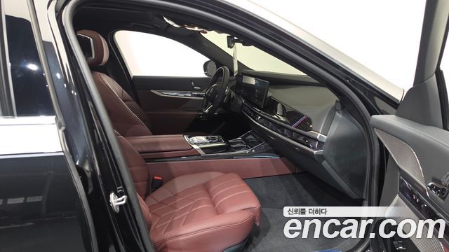 BMW 7-Series 740d xDrive M Sport
