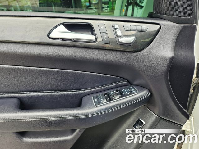 Mercedes-Benz GLE-Class GLE250 d 4MATIC