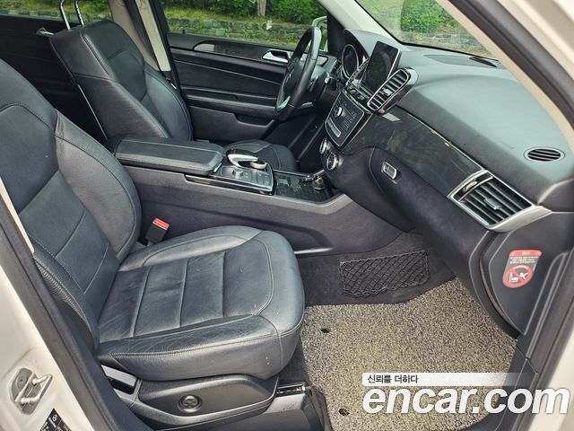 Mercedes-Benz GLE-Class GLE250 d 4MATIC