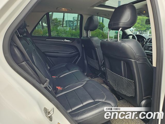 Mercedes-Benz GLE-Class GLE250 d 4MATIC