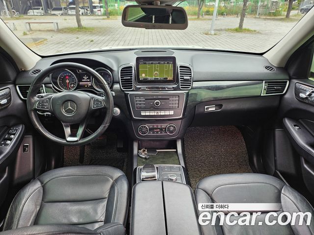 Mercedes-Benz GLE-Class GLE250 d 4MATIC