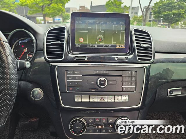 Mercedes-Benz GLE-Class GLE250 d 4MATIC