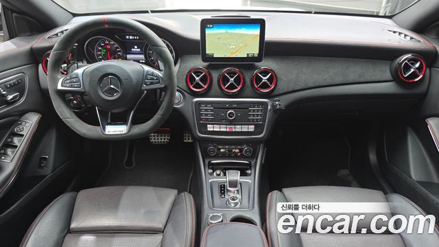 Mercedes-Benz CLA-Class CLA45 AMG 4MATIC