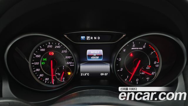 Mercedes-Benz CLA-Class CLA45 AMG 4MATIC