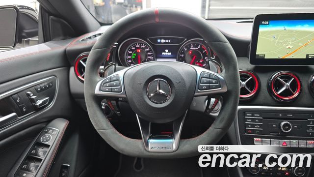 Mercedes-Benz CLA-Class CLA45 AMG 4MATIC