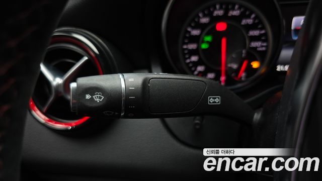 Mercedes-Benz CLA-Class CLA45 AMG 4MATIC