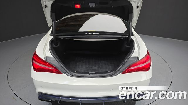 Mercedes-Benz CLA-Class CLA45 AMG 4MATIC