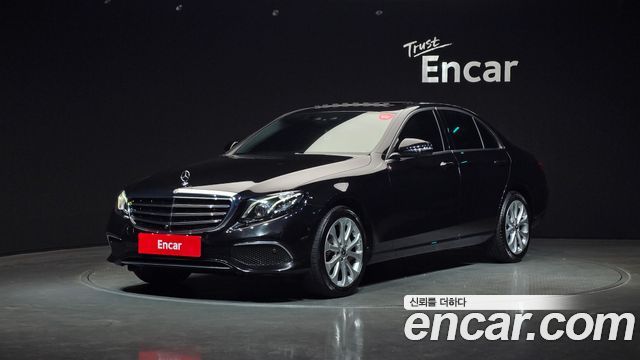 Mercedes-Benz E-Class E300 Exclusive