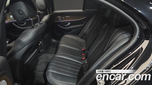 Mercedes-Benz E-Class E300 Exclusive