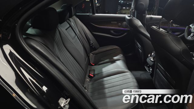 Mercedes-Benz E-Class E300 Exclusive