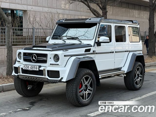 Mercedes-Benz G-Class G500