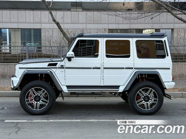 Mercedes-Benz G-Class G500