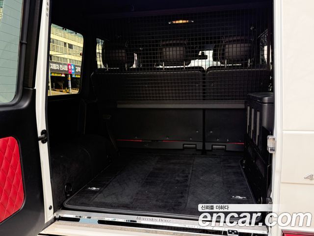 Mercedes-Benz G-Class G500