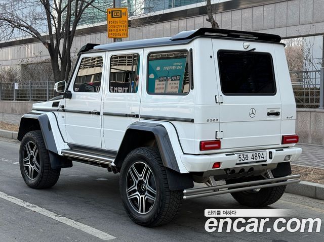 Mercedes-Benz G-Class G500
