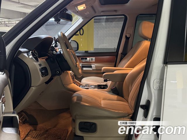 Land Rover Discovery 3.0 SDV6 HSE