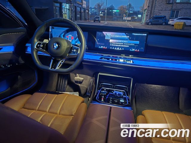 BMW 7-Series 740i xDrive M Sport