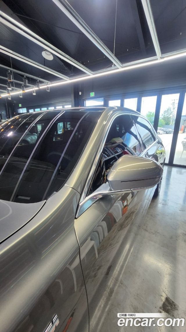 BMW 7-Series 740i xDrive M Sport
