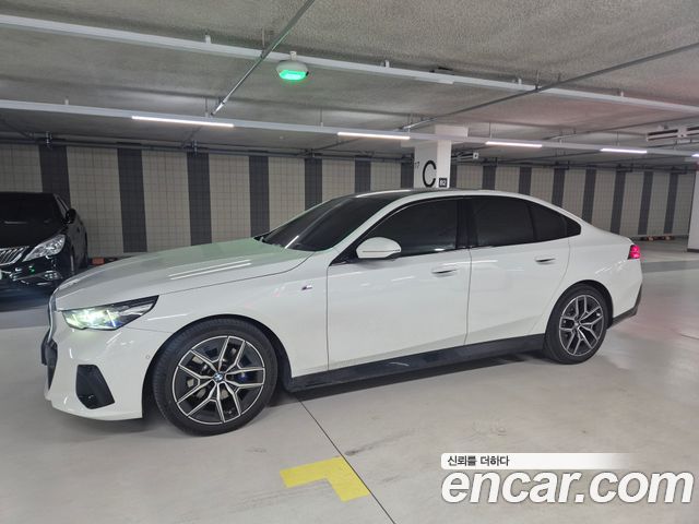 BMW 5-Series 520i M Sport
