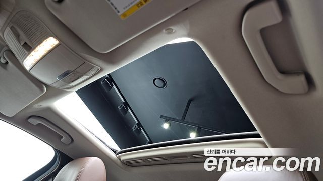 Mercedes-Benz E-Class E300 4MATIC Exclusive