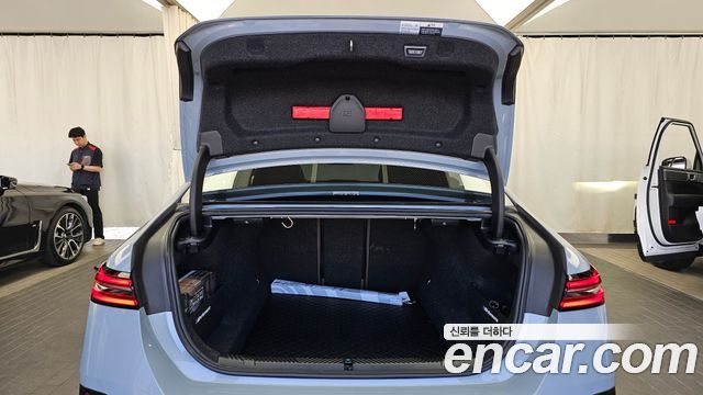 BMW 5-Series 520i Special Edition