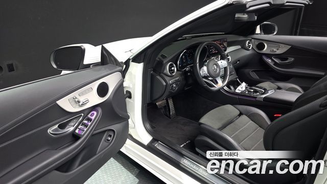 Mercedes-Benz C-Class C200 Cabriolet