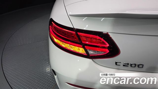 Mercedes-Benz C-Class C200 Cabriolet