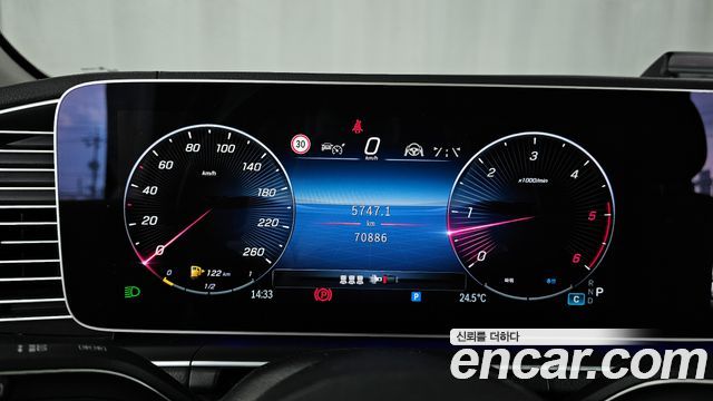 Mercedes-Benz GLE-Class GLE300d 4MATIC
