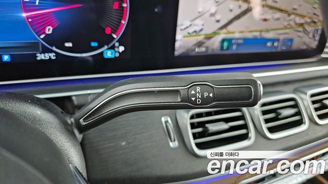 Mercedes-Benz GLE-Class GLE300d 4MATIC