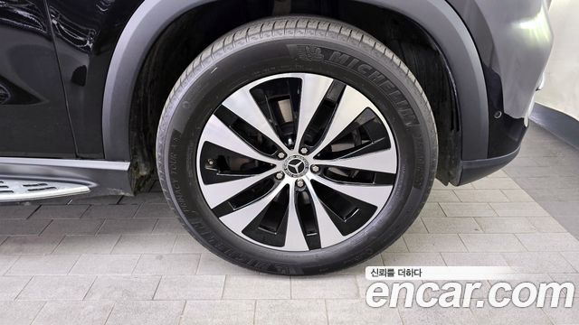 Mercedes-Benz GLE-Class GLE300d 4MATIC