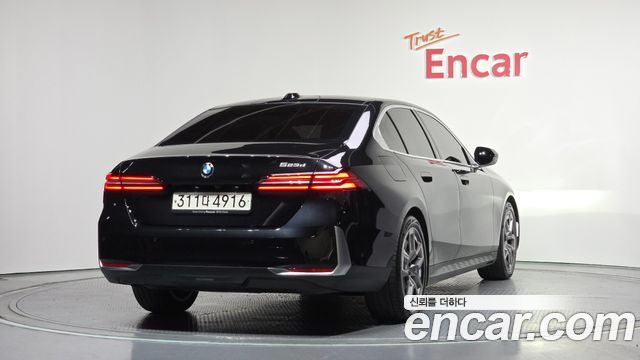 BMW 5-Series 523d