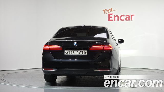 BMW 5-Series 523d