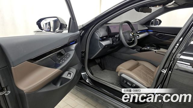 BMW 5-Series 523d