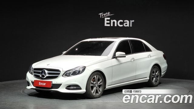 Mercedes-Benz E-Class E220 Bluetec Avantgarde