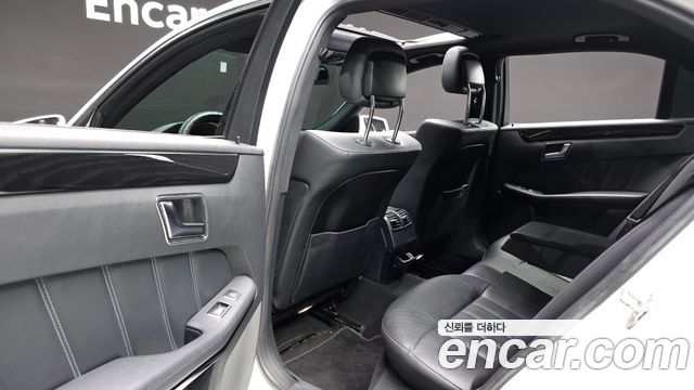 Mercedes-Benz E-Class E220 Bluetec Avantgarde