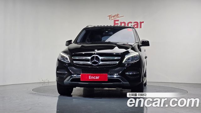 Mercedes-Benz GLE-Class GLE250 d 4MATIC