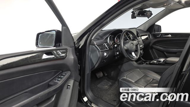 Mercedes-Benz GLE-Class GLE250 d 4MATIC