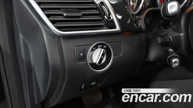 Mercedes-Benz GLE-Class GLE250 d 4MATIC