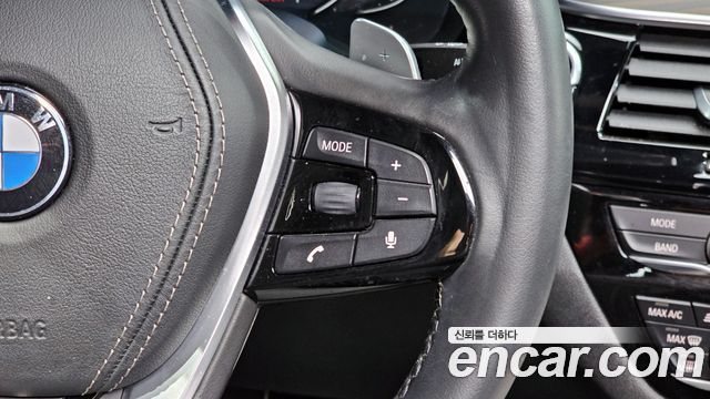 BMW 5-Series 530i xDrive M Sport Package Plus