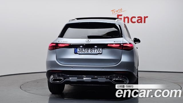 Mercedes-Benz GLC-Class GLC 300 4MATIC Avantgarde