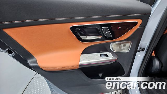 Mercedes-Benz GLC-Class GLC 300 4MATIC Avantgarde