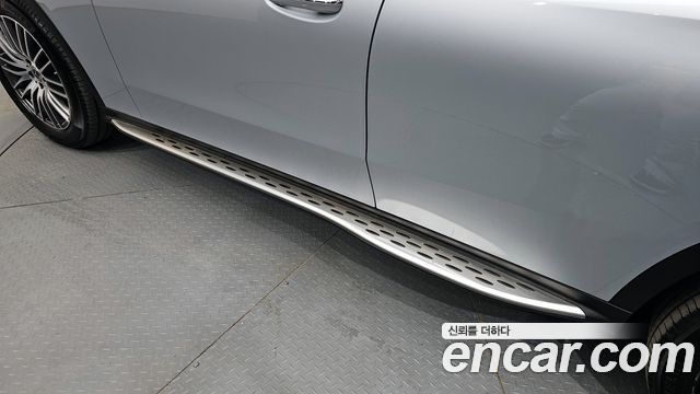 Mercedes-Benz GLC-Class GLC 300 4MATIC Avantgarde