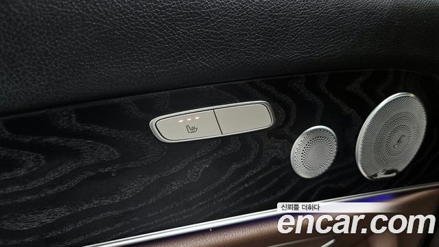 Mercedes-Benz E-Class E300 4MATIC Avnatgarde