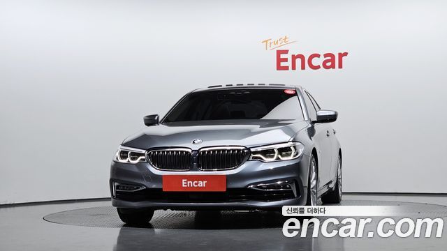 BMW 5-Series 530i xDrive Luxury Plus