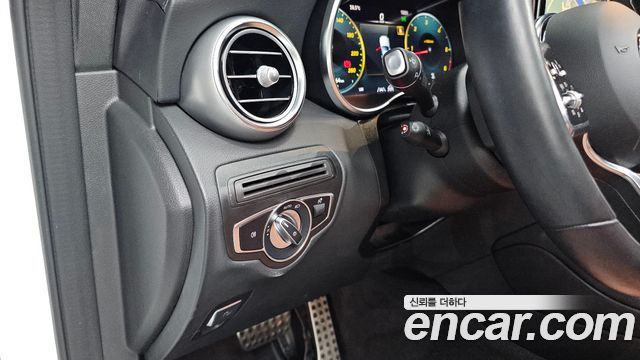 Mercedes-Benz GLC-Class GLC220 d 4MATIC Coupe
