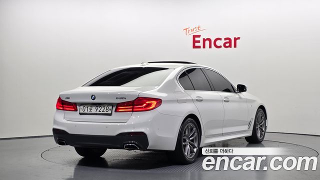 BMW 5-Series 530i xDrive M Sport Package Plus