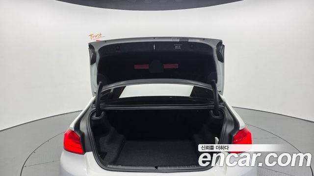 BMW 5-Series 530i xDrive M Sport Package Plus