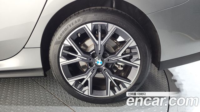 BMW 2-Series 220 M Sport