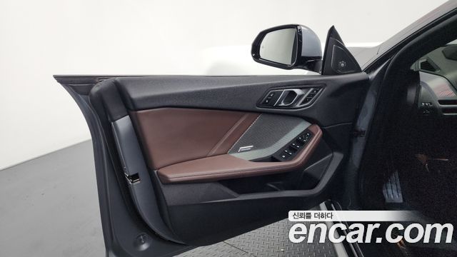 BMW 2-Series 220 M Sport
