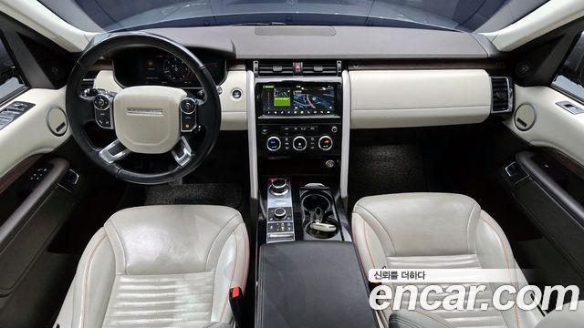 Land Rover Discovery 3.0 TD6 HSE Luxury